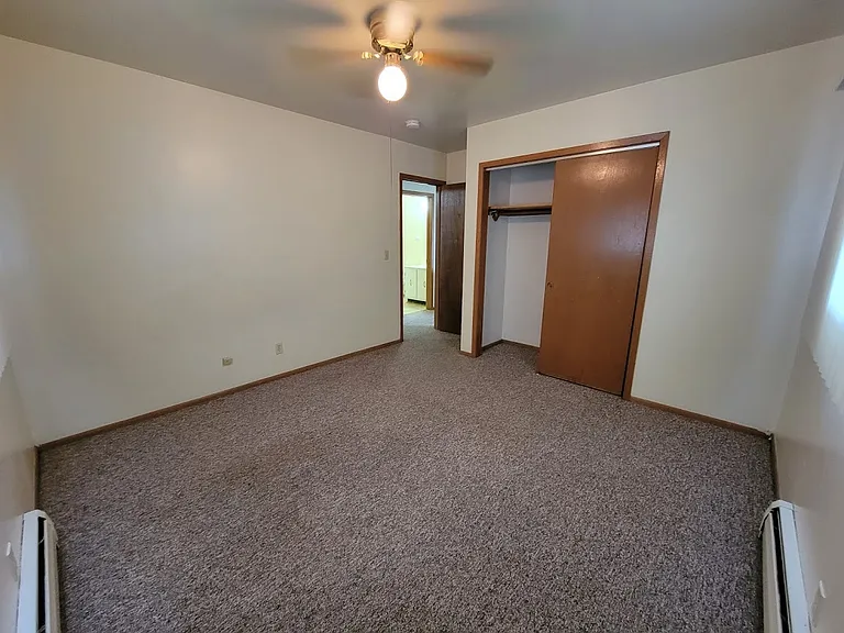 1309 E Kilbourn Ave #3 — Photo 5