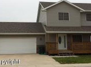 1201 Providence Ln, Gillette, WY 82716