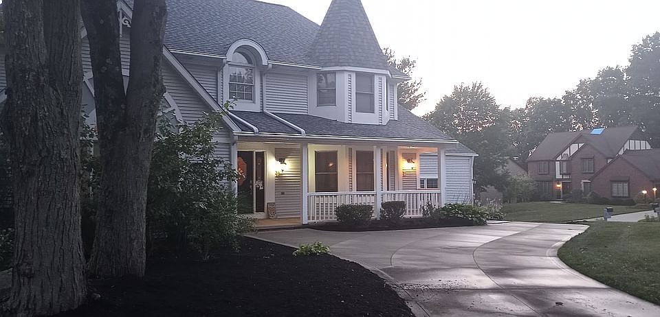 1st image of 5671 Foxchase Ave NW