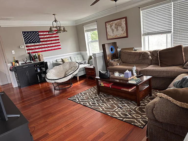 1202 Woodlane Rd — Photo 3