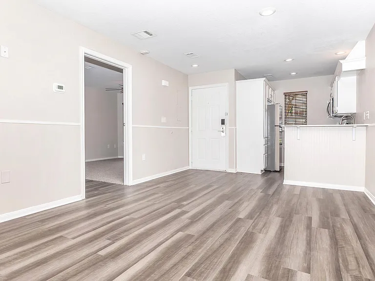 Residence at Piney Shores — Photo 38
