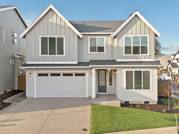 8825 SW Tutelo Ln, Tualatin, OR 97062