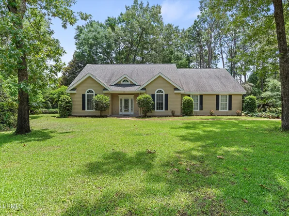 130 Francis Marion Circle, Beaufort, SC 29907