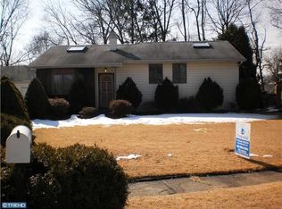 6 Gurnsey Dr, Newark, DE 19713