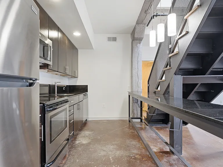 601 Stockton St #106 — Photo 7