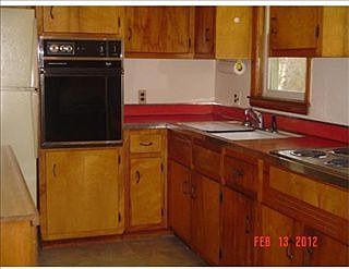 3rd image of 662 North St