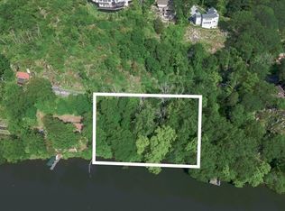 202 W Shore Trl, Sparta, NJ 07871
