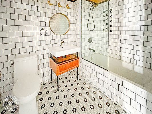 5th image of 103 N 3rd St #305