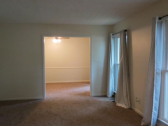 4th image of 8923 Reinhart Way