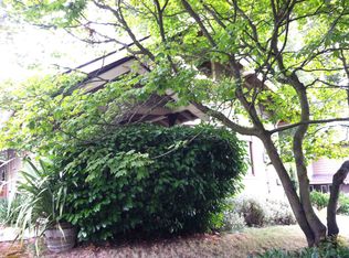 2112 NE 54th St, Seattle, WA 98105