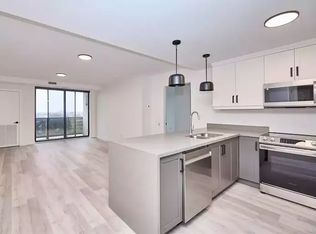 300 4th Ave #503, Saint Catharines, ON L2S0E6