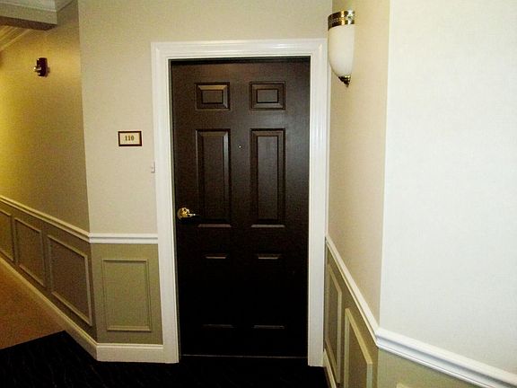 3rd image of 65 Hawthorne Drive #110