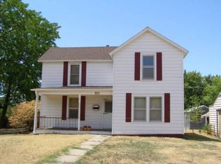 910 N Grand Ave, Ellsworth, KS 67439