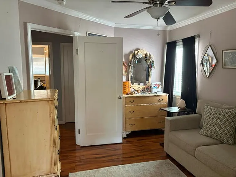 240 N Cragmont Ave — Photo 17