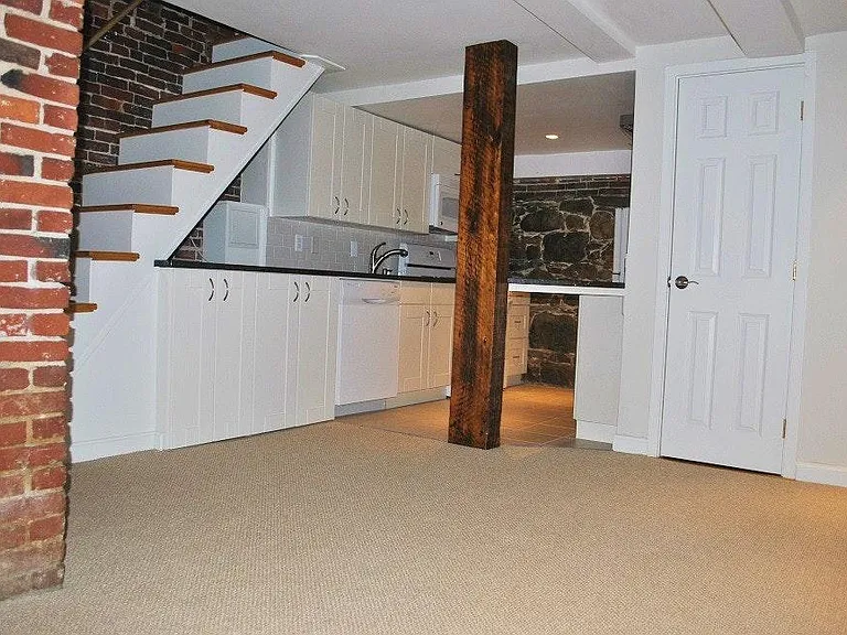 37 Grove St #1 — Photo 3