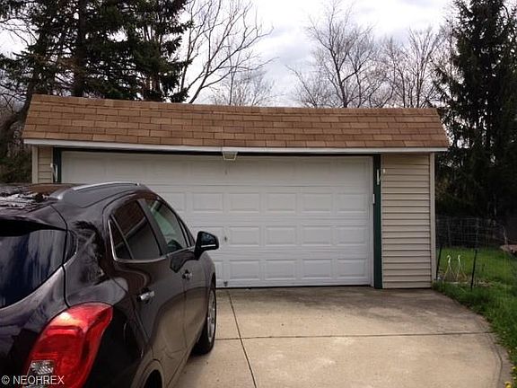 4th image of 238 Talbot Dr