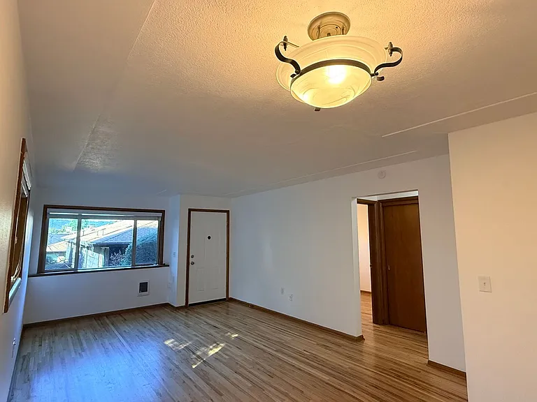 4020 SE Pardee St — Photo 13
