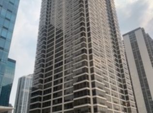 360 E Randolph St APT 302, Chicago, IL 60601