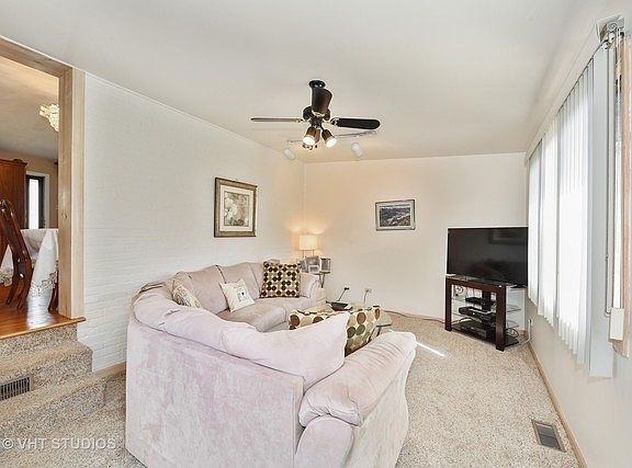 5th image of 1321 Heidorn Ave