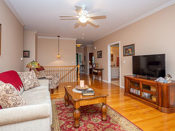 3rd image of 21015 W Braxton Ln