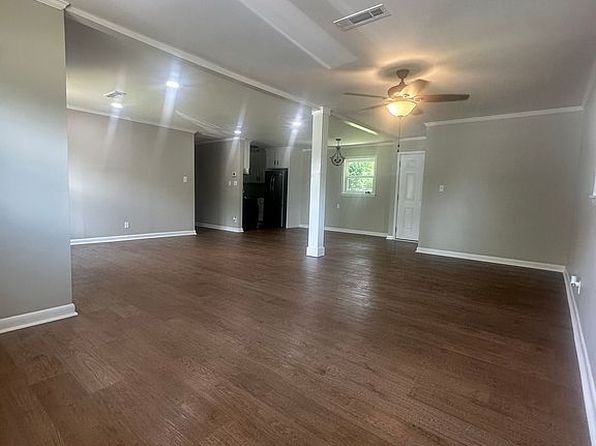105 Nancy Ross Rd, Eufaula, AL 36027