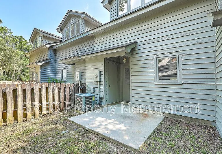 4419 Great Oak Dr — Photo 25
