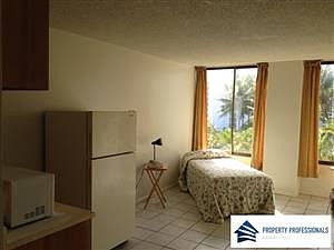 2nd image of 121 Banyan Dr #422