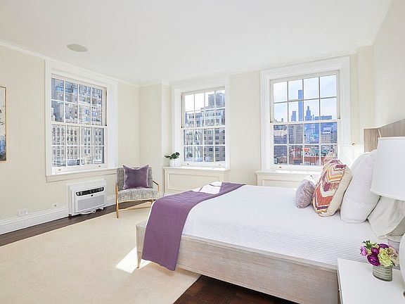 3rd image of 3 E 77th St APT 9A