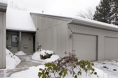 1st image of 2714 Sandstone Ter NE