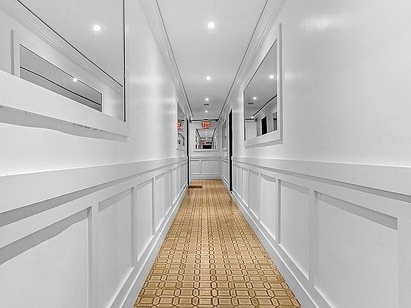 5th image of 132 E 45th St APT 7H