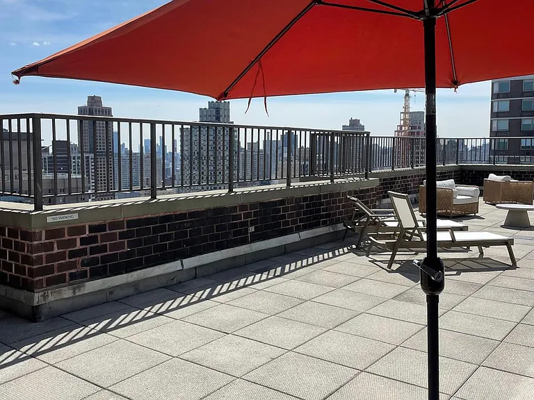 201 E 87th St #25B — Photo 9