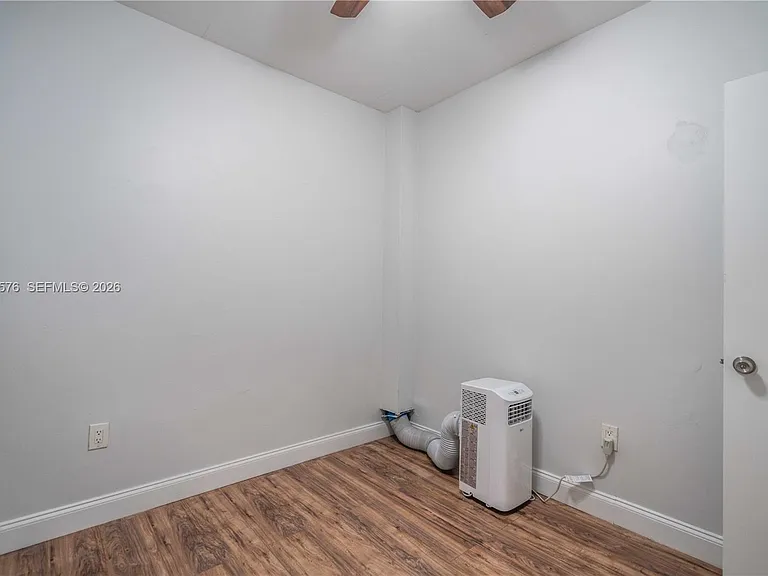 7927 East Dr #263 — Photo 17