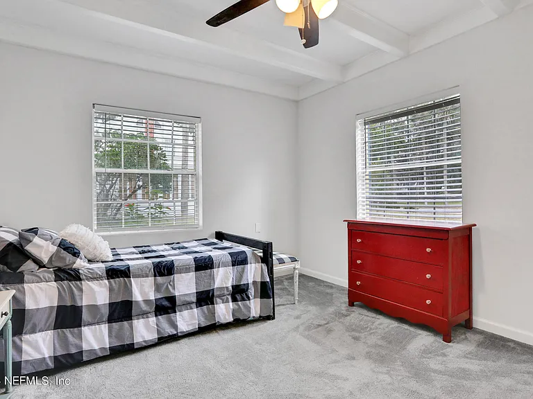 29 Nelmar Ave — Photo 35