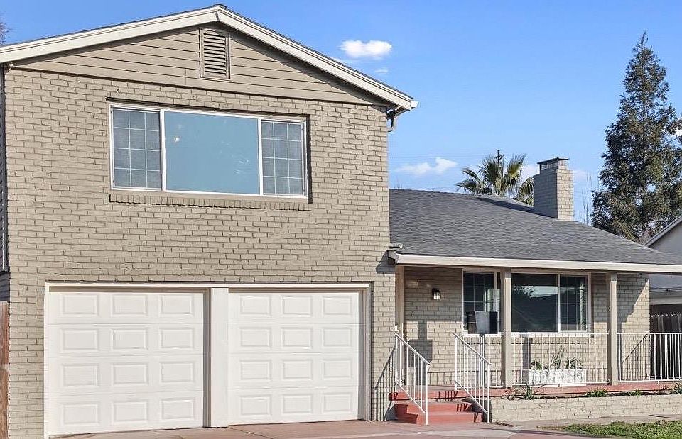1st image of 1623 Oxford Way