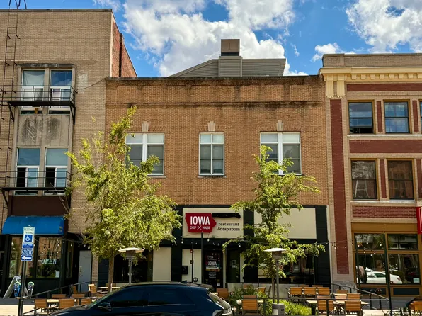 225 E Washington St APT 203, Iowa City, IA 52240