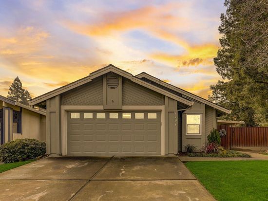 7497 Deltawind Dr, Sacramento, CA 95831