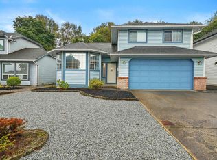 19607 Somerset Dr, Pitt Meadows, BC V3Y 2L4