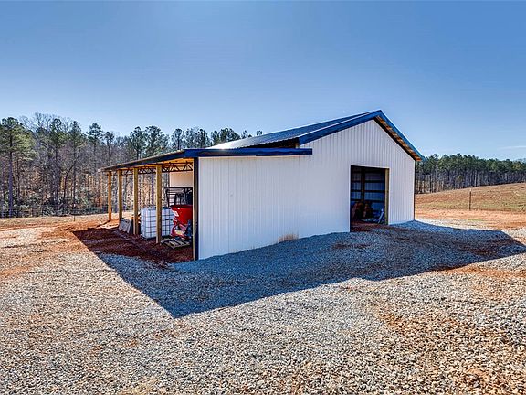 3rd image of 693 Elledge Rd