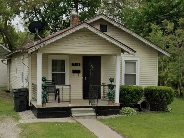 313 W Wilson Ave, Pontiac, MI 48341