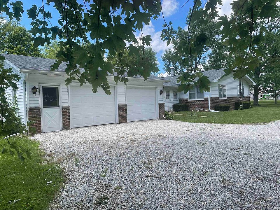 1st image of 1305 W County Road 900 N