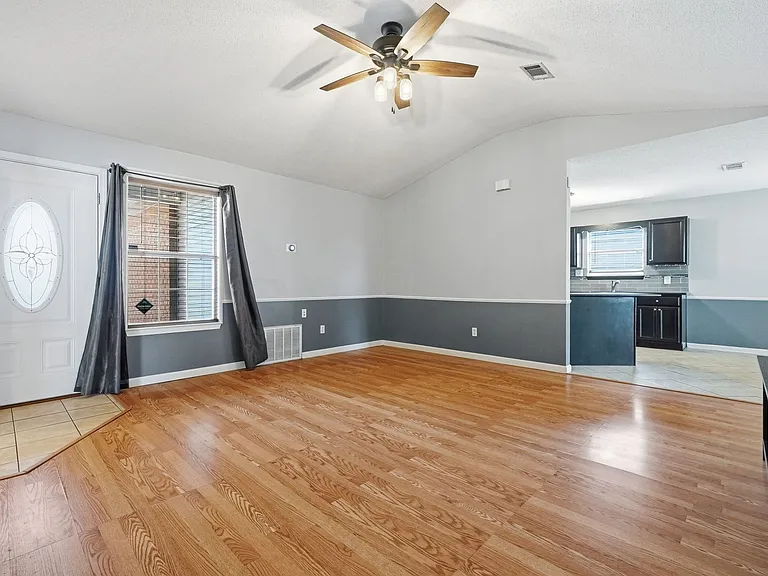 955 Pacific Silver Ct — Photo 6