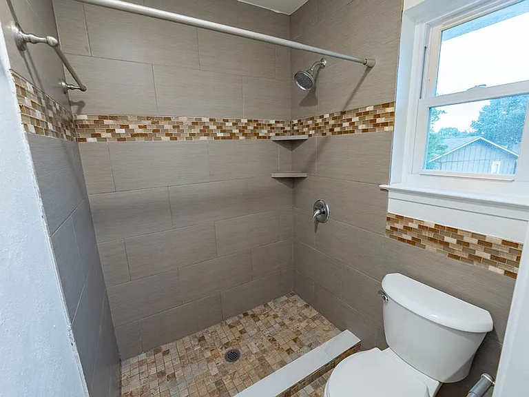 6819 Greycloud Dr — Photo 14