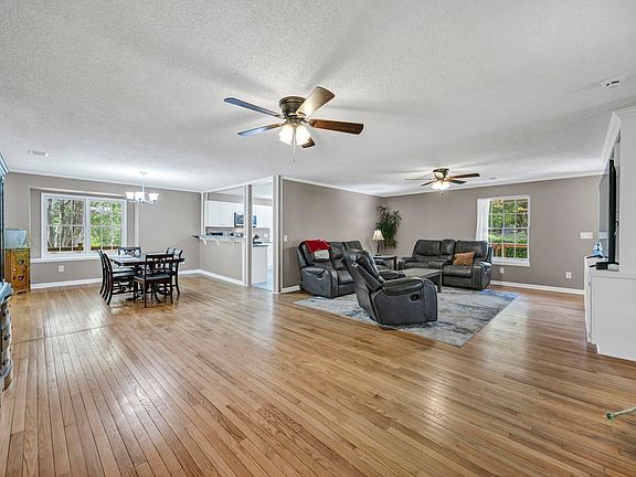 5th image of 151 Pleasant View Rd