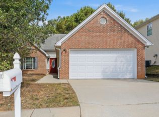 11 Grier Ln, Newnan, GA 30263
