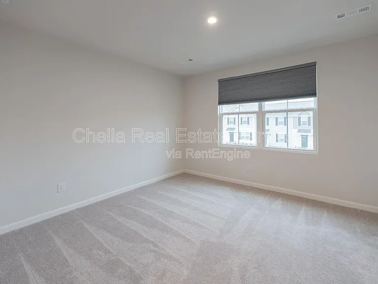 2935 Winterberry Dr — Photo 16