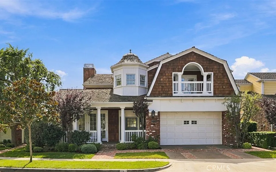 1 Cape Danbury