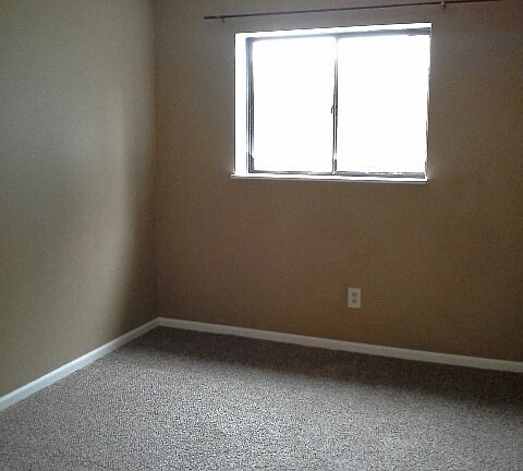 4th image of 3412 W 18th St