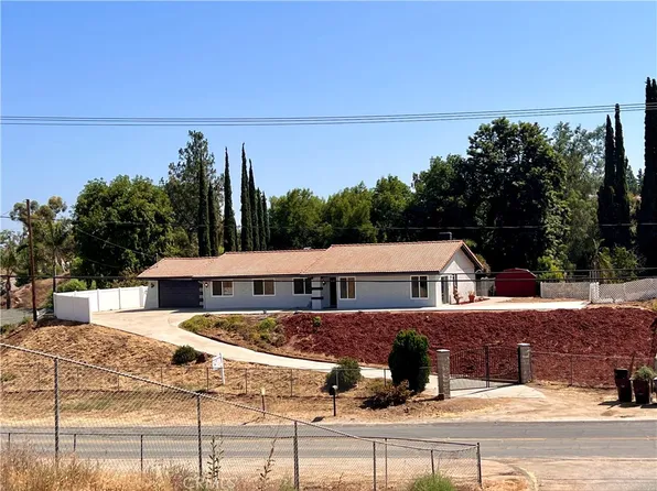 15290 Golden Star Ave, Riverside, CA 92506