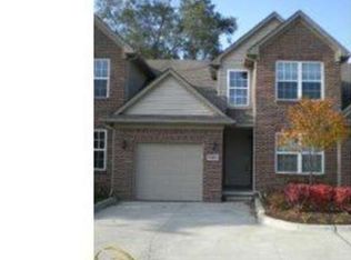 9103 Middlebelt Rd, Livonia, MI 48150