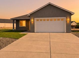 2119 S Elm Pl, Kennewick, WA 99337